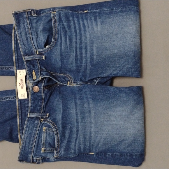 Hollister Juniors Skinny Jeans* Size 7 R* Excellent Used Condition* - Picture 3 of 5